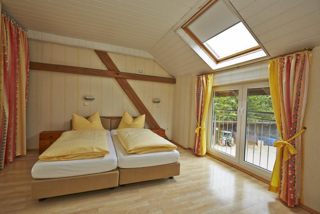 Apartmán Urlaubsreiterhof Trunk Igersheim Pokoj fotografie