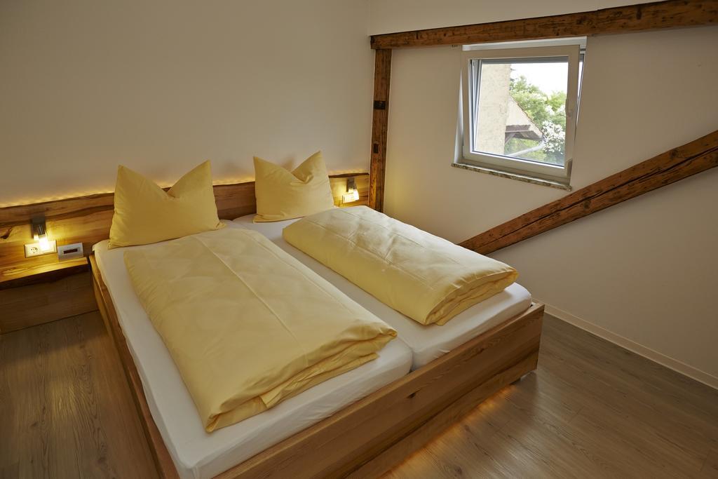 Apartmán Urlaubsreiterhof Trunk Igersheim Pokoj fotografie
